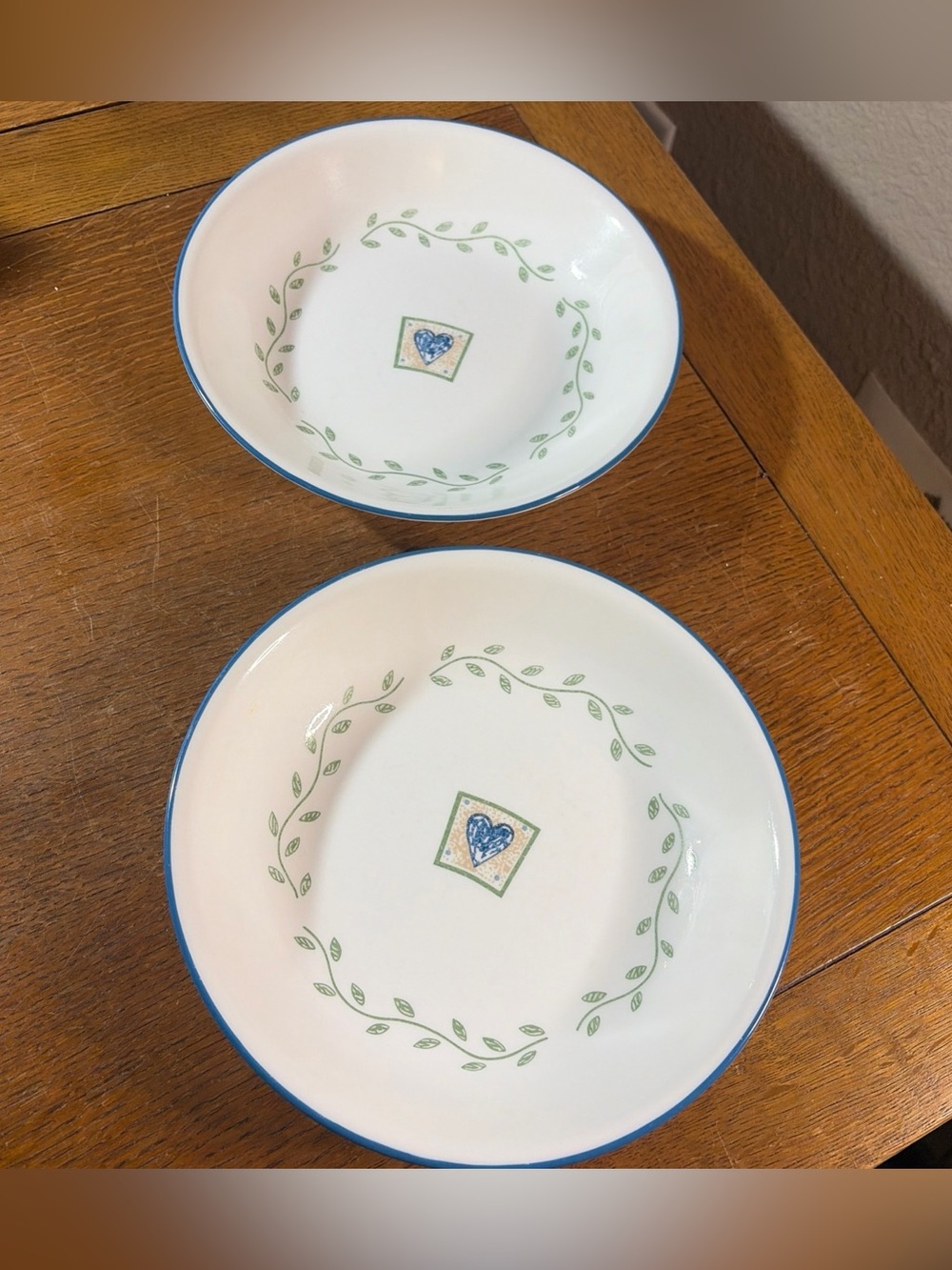 CORELLE Corning Glass HEART & VINES Pattern 8 1/2" COUPE SOUP BOWLS